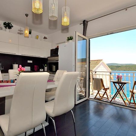 Apartman Staro Selo Primošten Exteriér fotografie