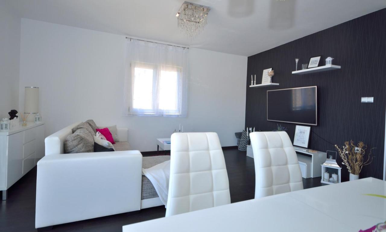 Apartman Staro Selo Primošten Exteriér fotografie