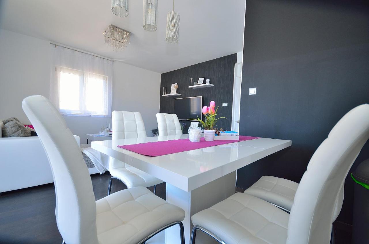 Apartman Staro Selo Primošten Exteriér fotografie