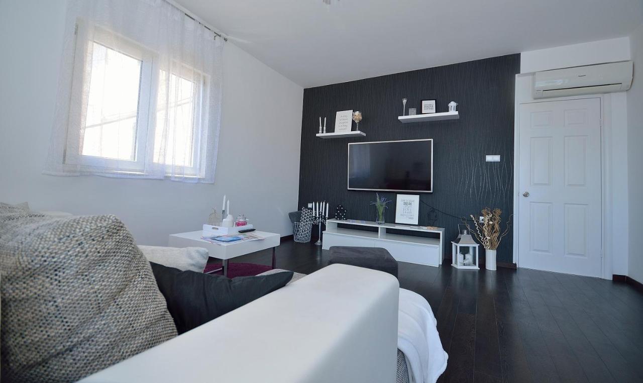 Apartman Staro Selo Primošten Exteriér fotografie
